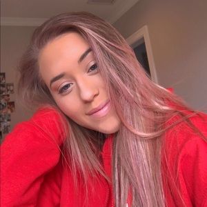 Meet your Posher, Hailey